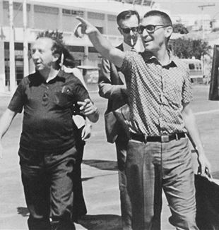 Da esquerda: don Giussani, Pe. Francesco Ricci e Pe. Pigi Bernareggi. São Paulo, 1974 (©Fraternidade de CL)