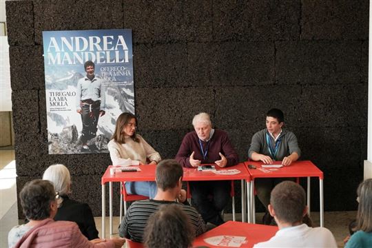 Encontro com Antonio Mandelli, pai de Andrea Mandelli, durante o Meeting Lisboa 2023 (Foto: Mário Zogheb)