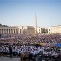 Praça de São Pedro, Jubileu dos Movimentos, das Associações e das novas Comunidades (©Giovanni Dinatolo/Fraternità CL)