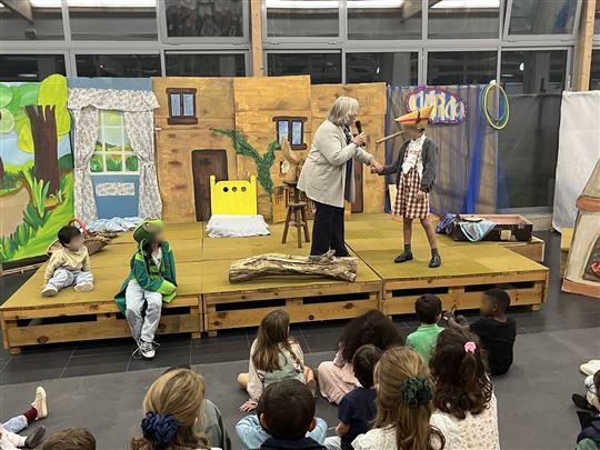 Encenação da história do Pinóquio (Foto: Susana M.)